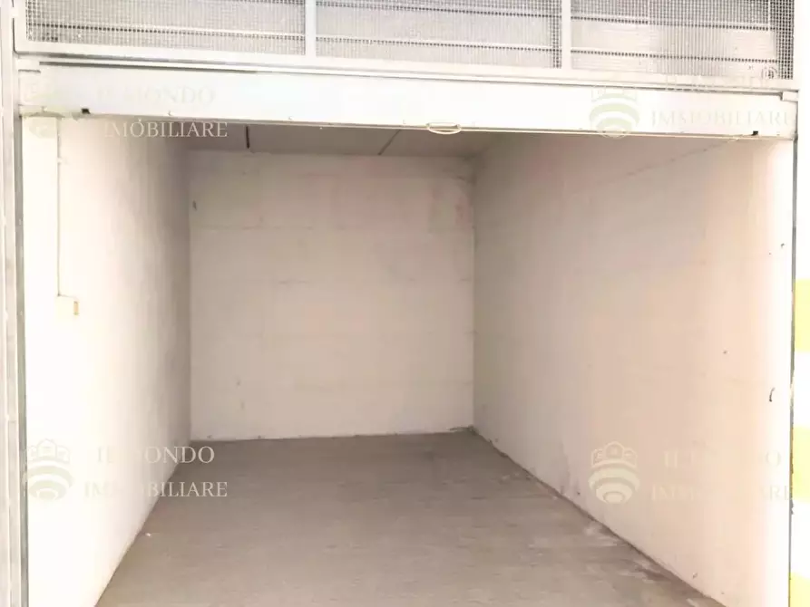 Immagine 24 di Casa trifamiliare in vendita  in Via Pietro Nenni, 8 a Palombara Sabina