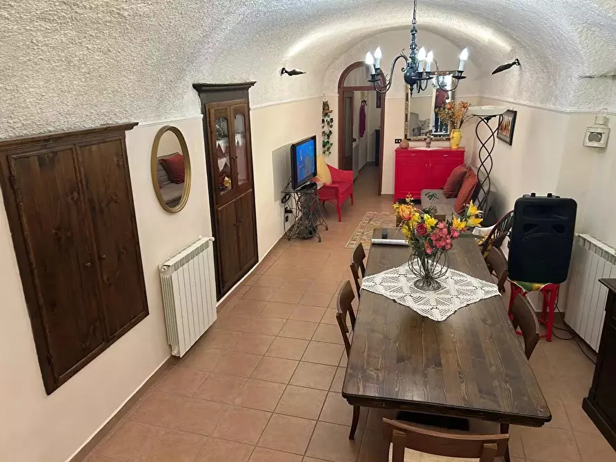 Immagine 3 di Casa trifamiliare in vendita  in Via Carrierapiana SNC a Pigna