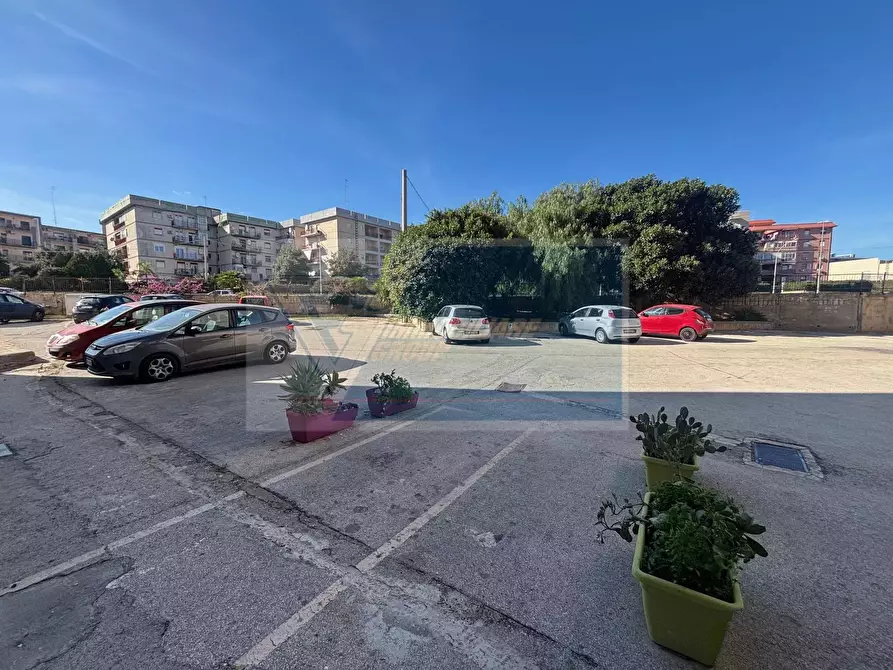 Immagine 3 di Casa trifamiliare in vendita  in Via Vincenzo Boscarino a Siracusa