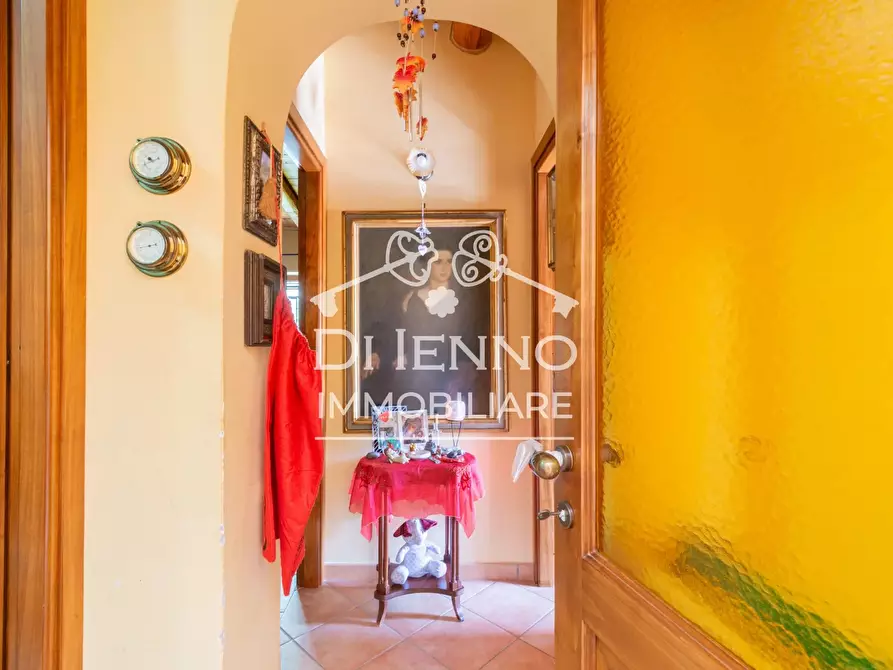 Immagine 9 di Casa trifamiliare in vendita  in Via Siziano a Roma