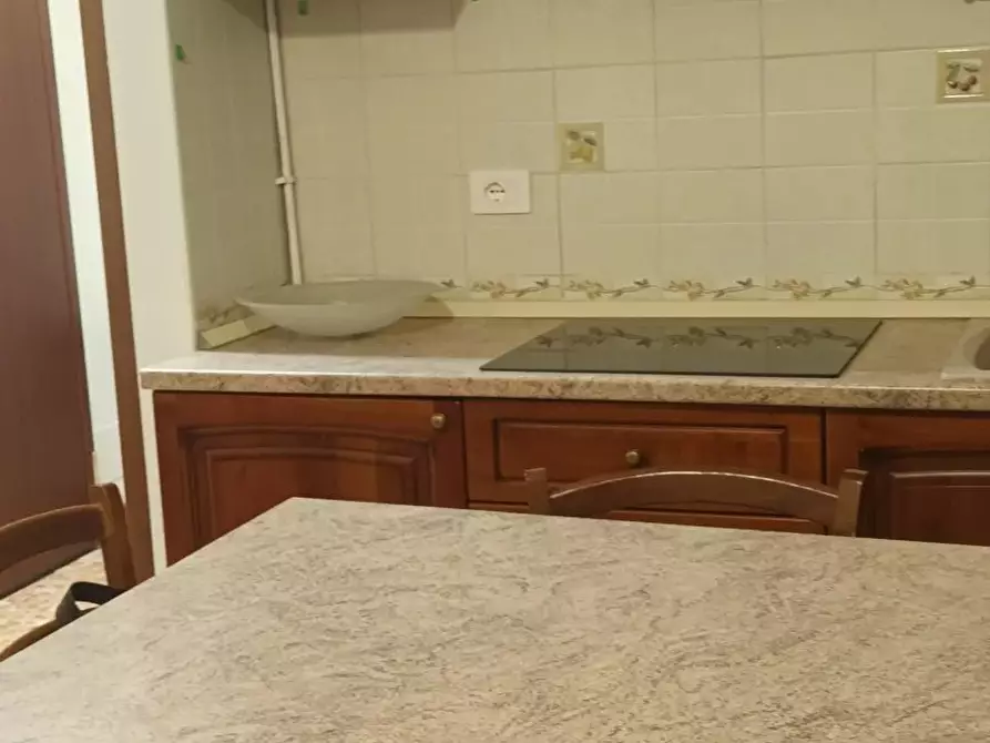 Immagine 1 di Casa trifamiliare in affitto  a Milano