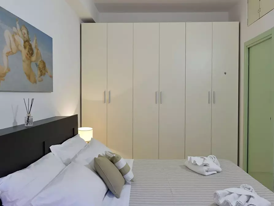 Immagine 9 di Casa trifamiliare in vendita  a Cattolica