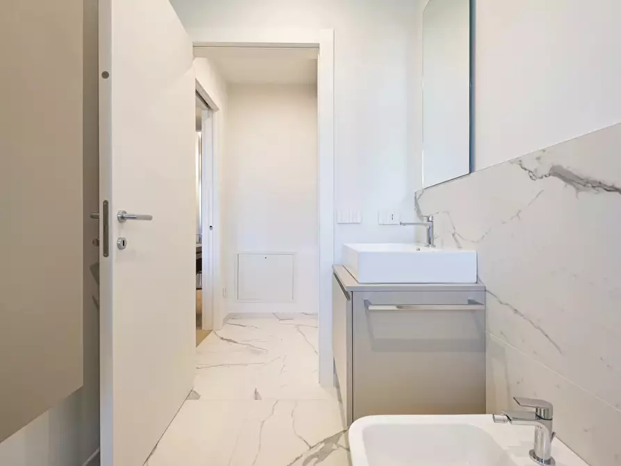 Immagine 26 di Casa trifamiliare in affitto  in Via Nazario Sauro, 40 a Sesto San Giovanni