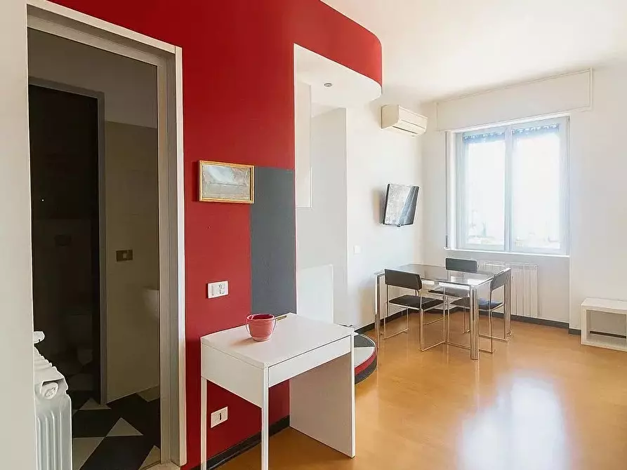 Immagine 9 di Casa trifamiliare in vendita  a Milano