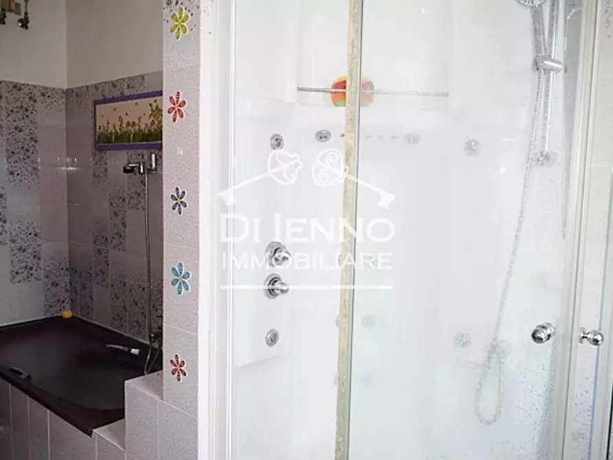 Immagine 40 di Casa trifamiliare in vendita  a Rignano Flaminio