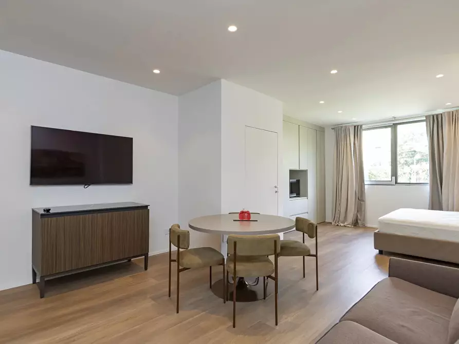 Immagine 1 di Casa trifamiliare in affitto  in Via Privata Tarvisio, 34 a Milano
