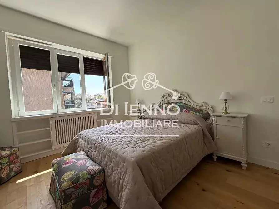 Immagine 21 di Casa trifamiliare in affitto  in Via Madesimo a Roma