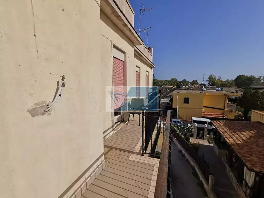 Immagine 9 di Casa trifamiliare in vendita  a Buccheri