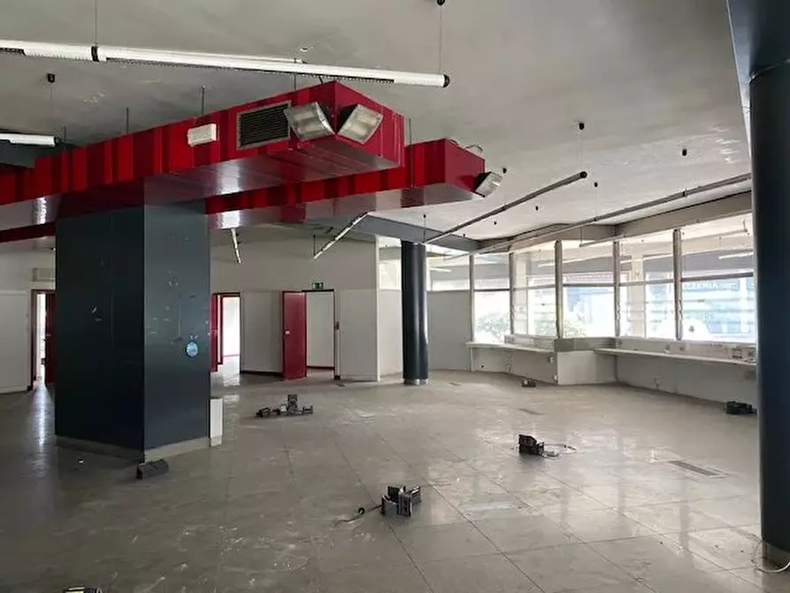 Immagine 25 di Attico in vendita  a Bernate Ticino