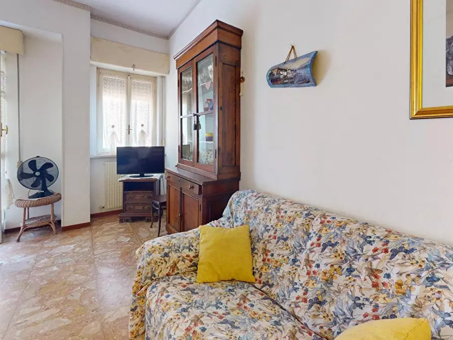 Immagine 5 di Casa trifamiliare in vendita  in Corso Europa 37. a Borghetto Santo Spirito