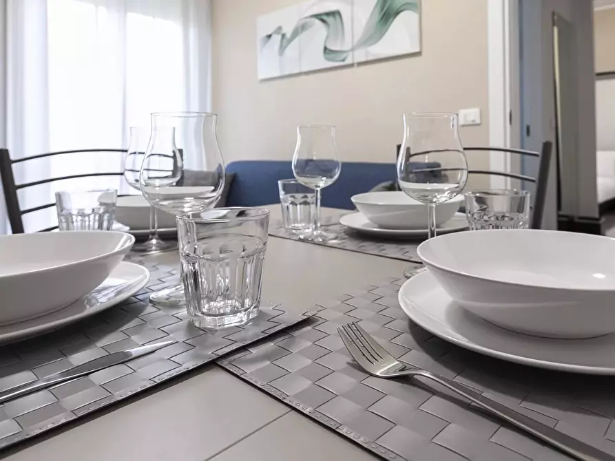 Immagine 5 di Casa trifamiliare in affitto  a Milano