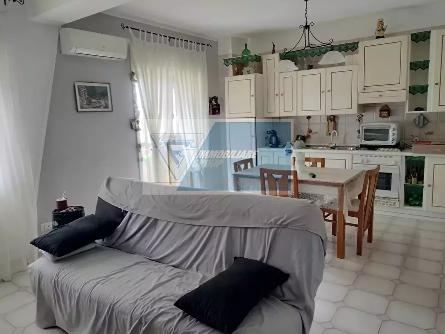 Immagine 2 di Casa trifamiliare in vendita  in Via Vincenzo Boscarino a Siracusa