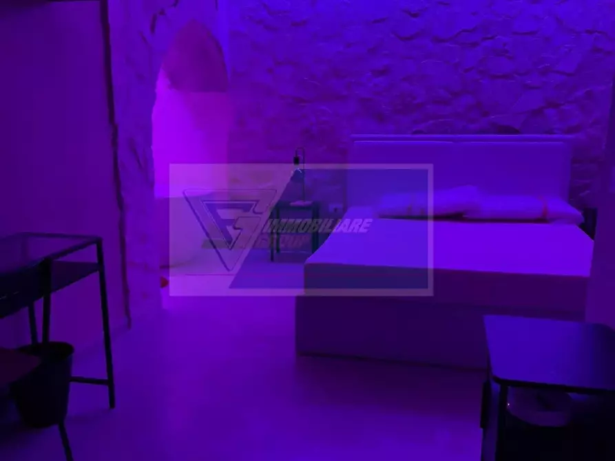 Immagine 3 di Casa trifamiliare in vendita  in Via della Maestranza a Siracusa