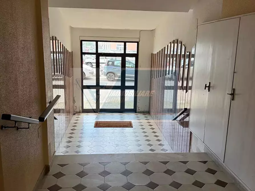 Immagine 6 di Casa trifamiliare in vendita  in Via Menfi a Siracusa