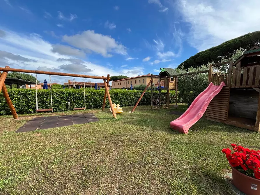 Immagine 43 di Casa trifamiliare in vendita  in Via Aurelia Sud, 55 a San Vincenzo