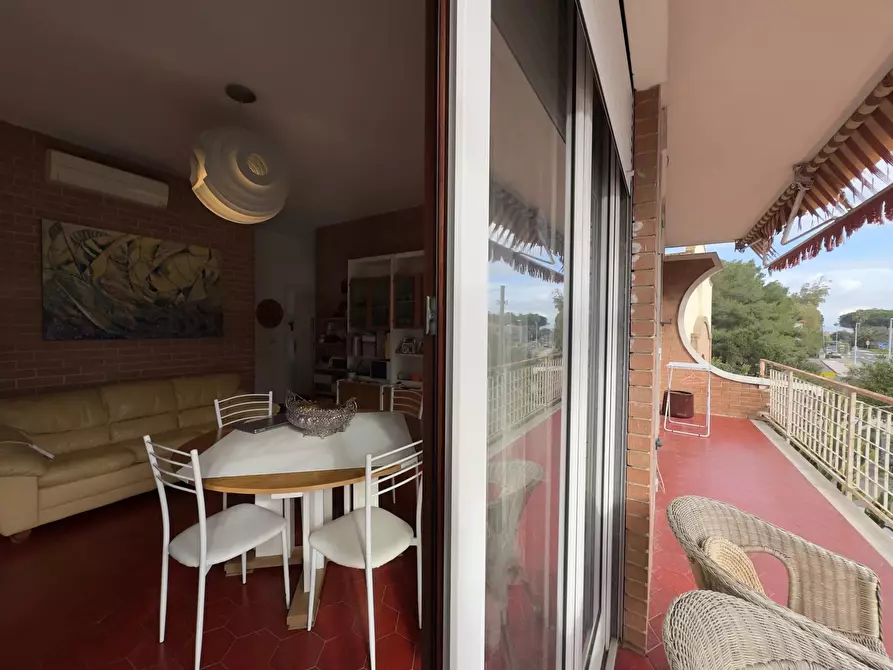 Immagine 4 di Casa trifamiliare in vendita  in Via Stella Maris a Alessandria