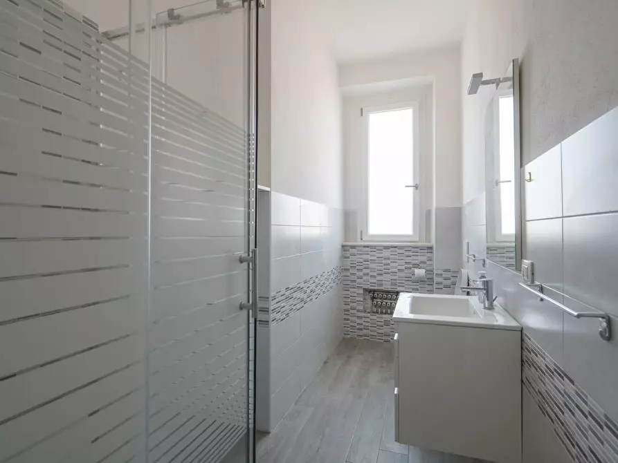 Immagine 23 di Casa trifamiliare in vendita  in Via Umbria, 1 a Macomer