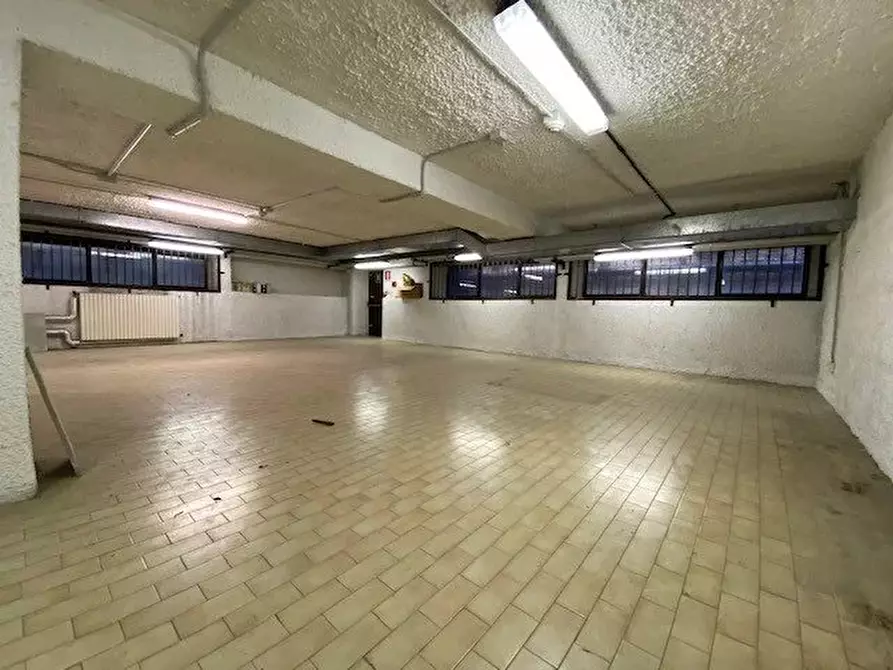 Immagine 9 di Attico in vendita  a Bernate Ticino