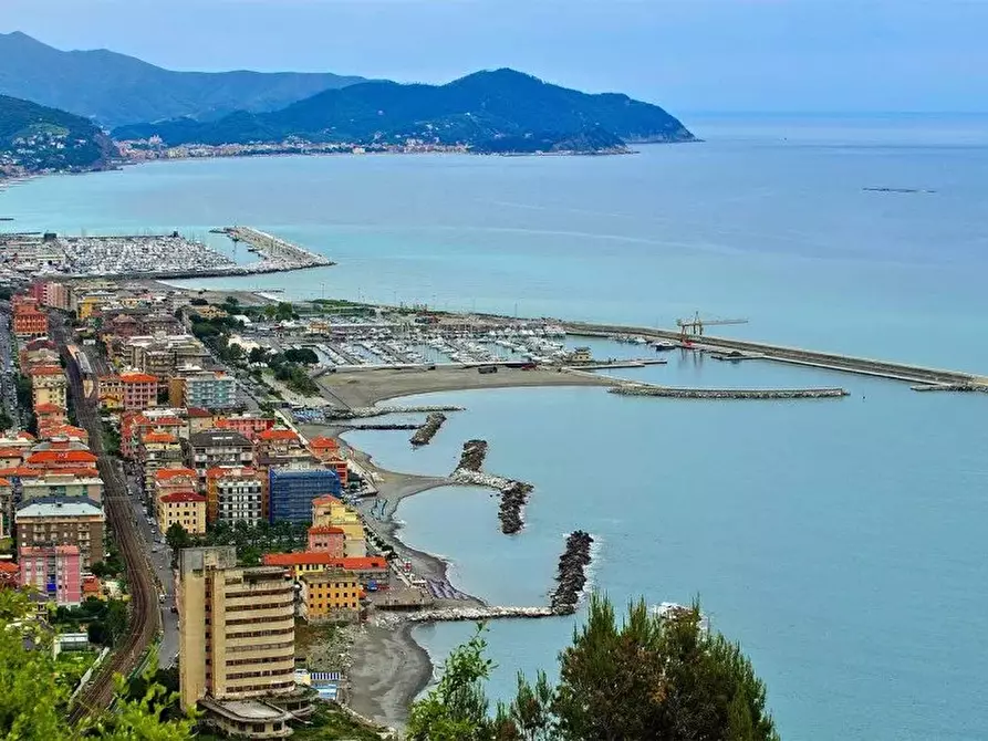 Immagine 2 di Attico in vendita  a Chiavari