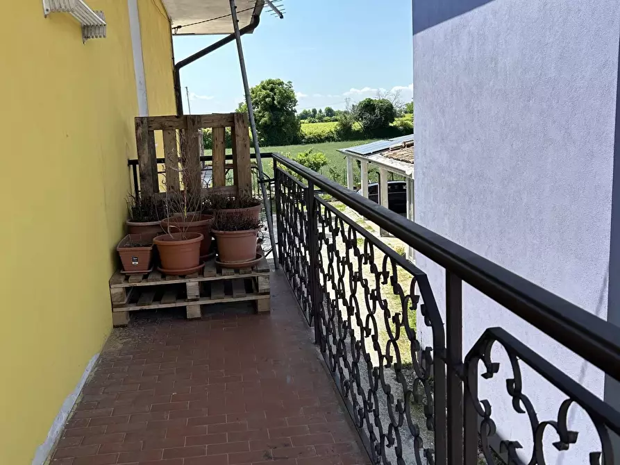 Immagine 8 di Casa trifamiliare in vendita  a Cimadolmo