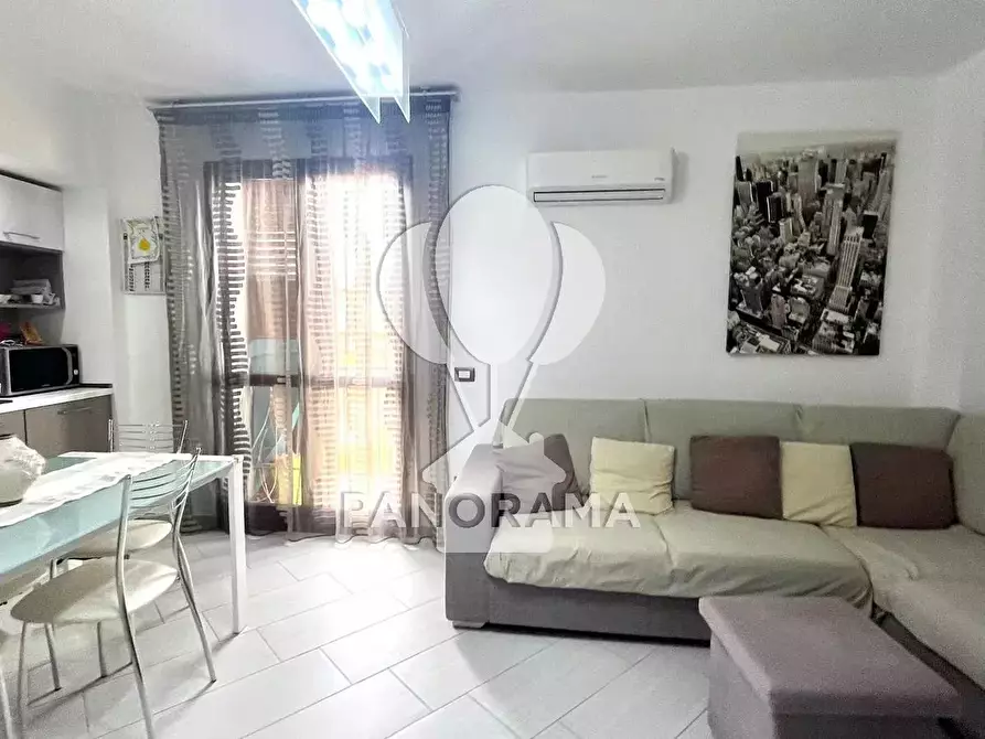 Immagine 2 di Casa trifamiliare in vendita  in Via Mazzini a Balestrate