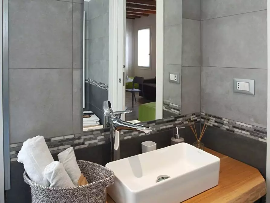 Immagine 28 di Terreno edificabile in vendita  in Corso del Popolo, 1214. a Chioggia