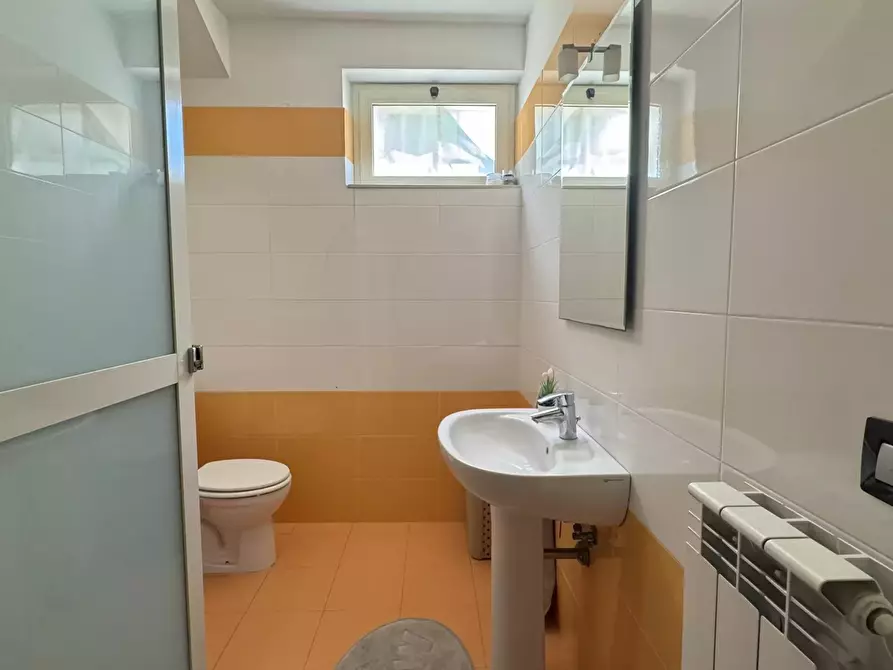 Immagine 23 di Casa trifamiliare in vendita  in Contrada Muoio Piccolo, 40 a Cosenza