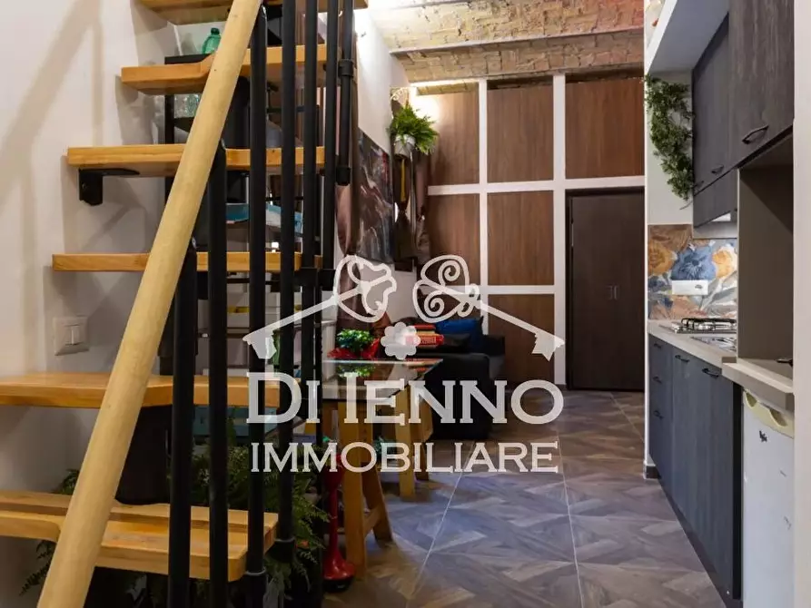 Immagine 9 di Casa trifamiliare in vendita  in Via Napoleone III a Roma