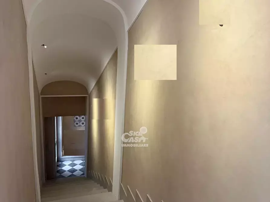 Immagine 40 di Casa trifamiliare in affitto  a Marsala