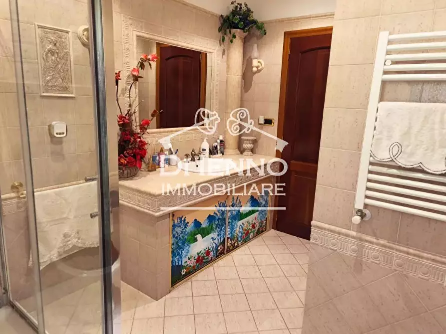 Immagine 28 di Casa trifamiliare in vendita  in Via Campodimele, 75 a Roma