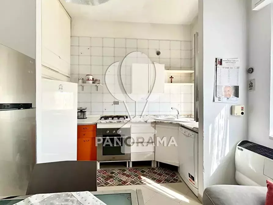 Immagine 4 di Casa trifamiliare in vendita  in Via Francesco Laurana a Alcamo