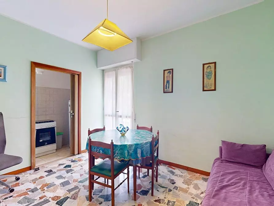 Immagine 4 di Casa trifamiliare in vendita  in Via Parioli 13. a Borghetto Santo Spirito