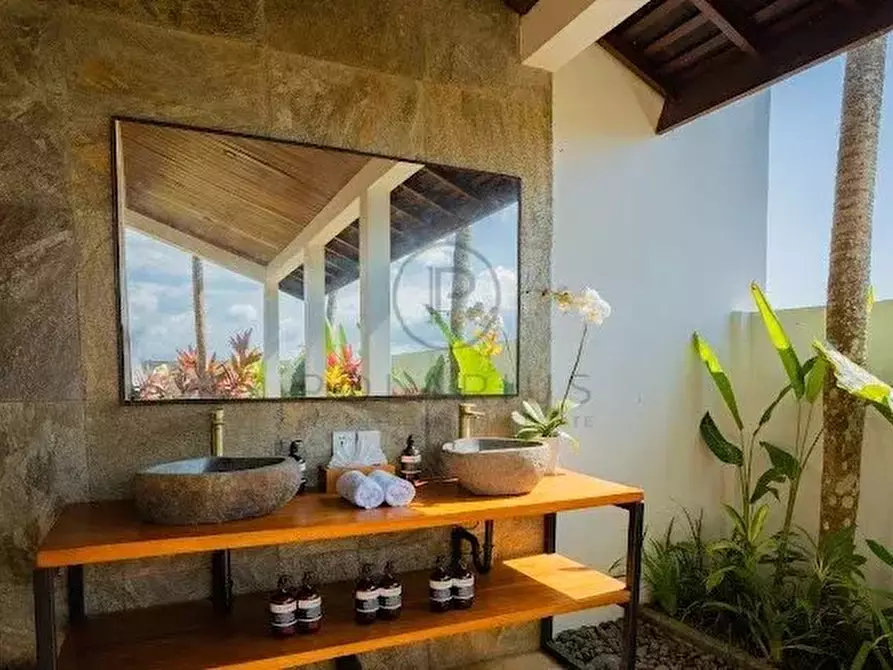 Immagine 14 di Terreno edificabile in vendita  in C2WF+M7F, Beraban, Selemadeg Timur, Tabanan Regency a Benevento