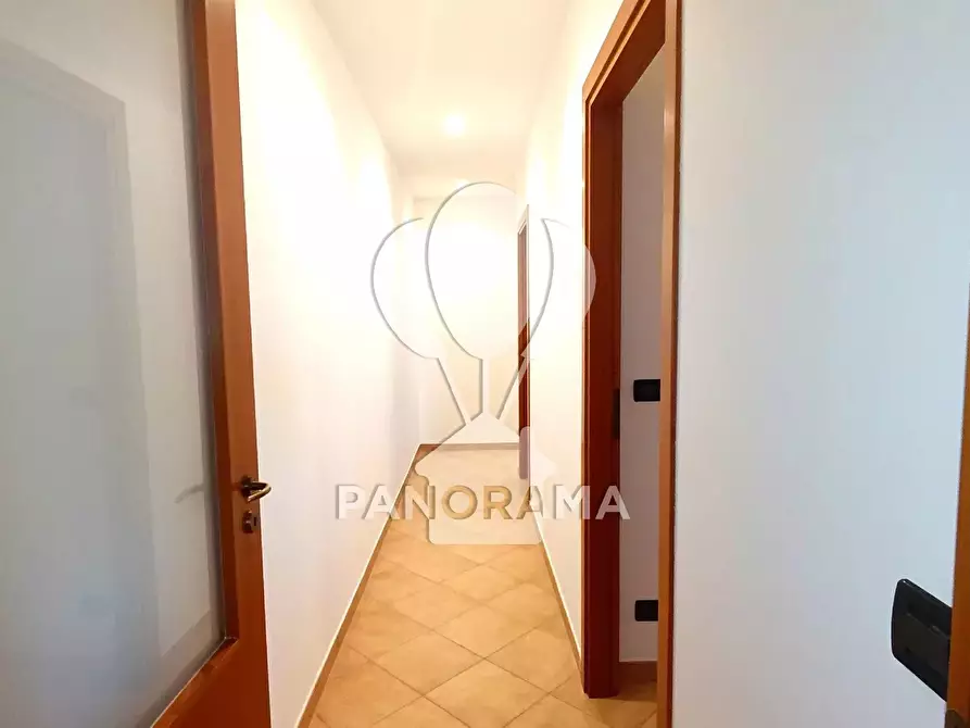 Immagine 34 di Casa trifamiliare in vendita  a Alcamo