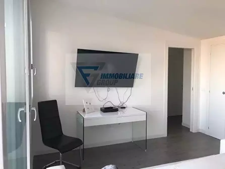 Immagine 16 di Casa trifamiliare in vendita  in Viale Edoardo Garrone a Buccheri