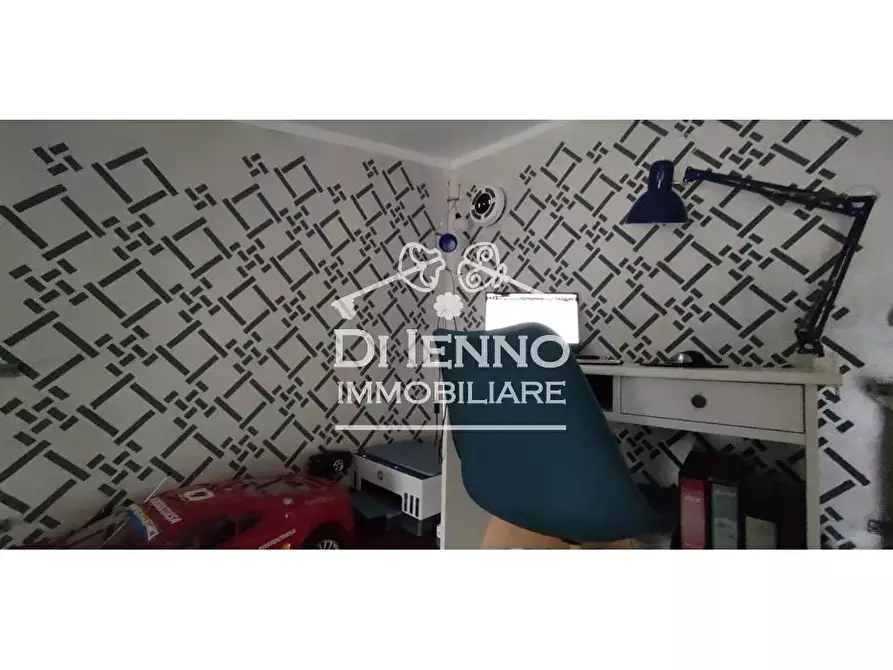 Immagine 13 di Casa trifamiliare in vendita  in Via Mongardino a Roma