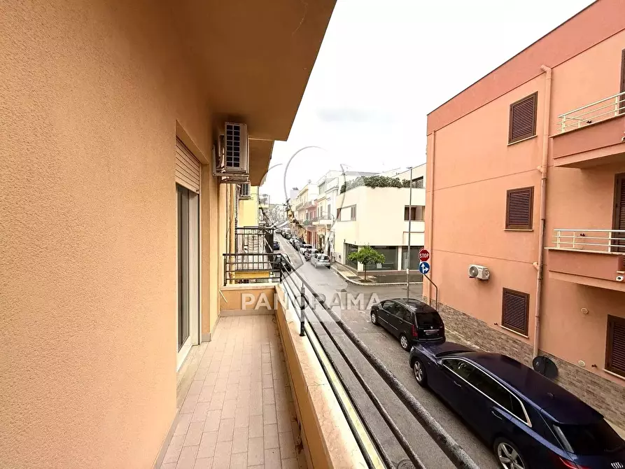 Immagine 25 di Casa trifamiliare in vendita  in Via IV Novembre a Balestrate