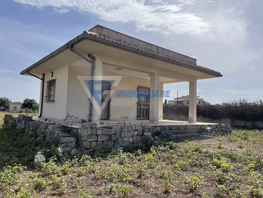 Immagine 3 di Casa trifamiliare in vendita  in TRAVERSA CEFALINO a Siracusa