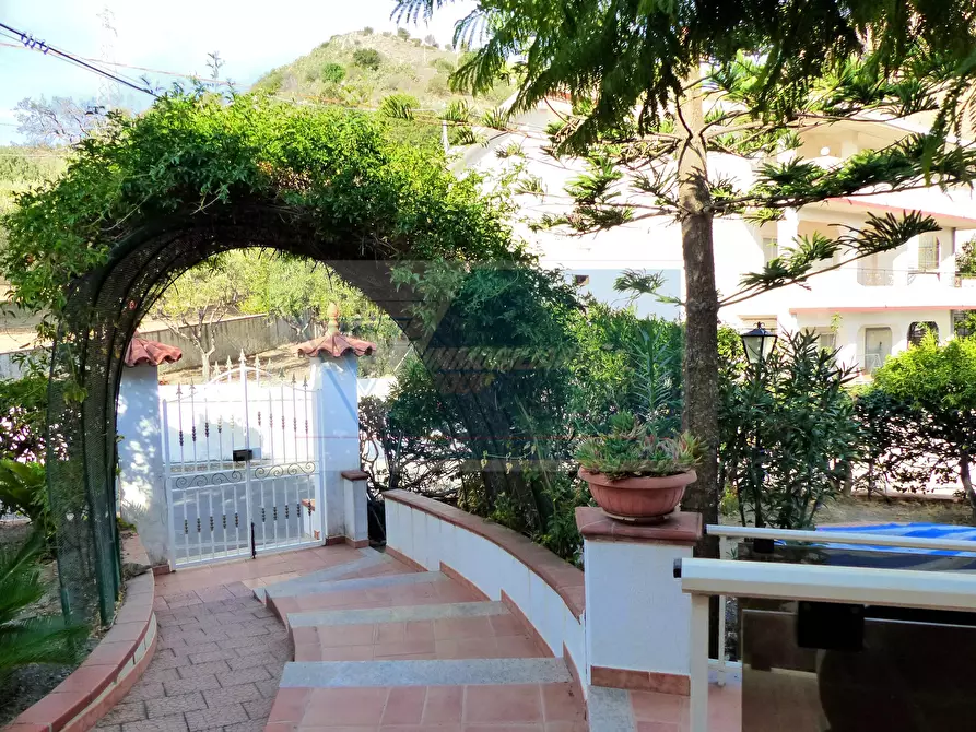 Immagine 35 di Terreno edificabile in vendita  a Montebello Ionico