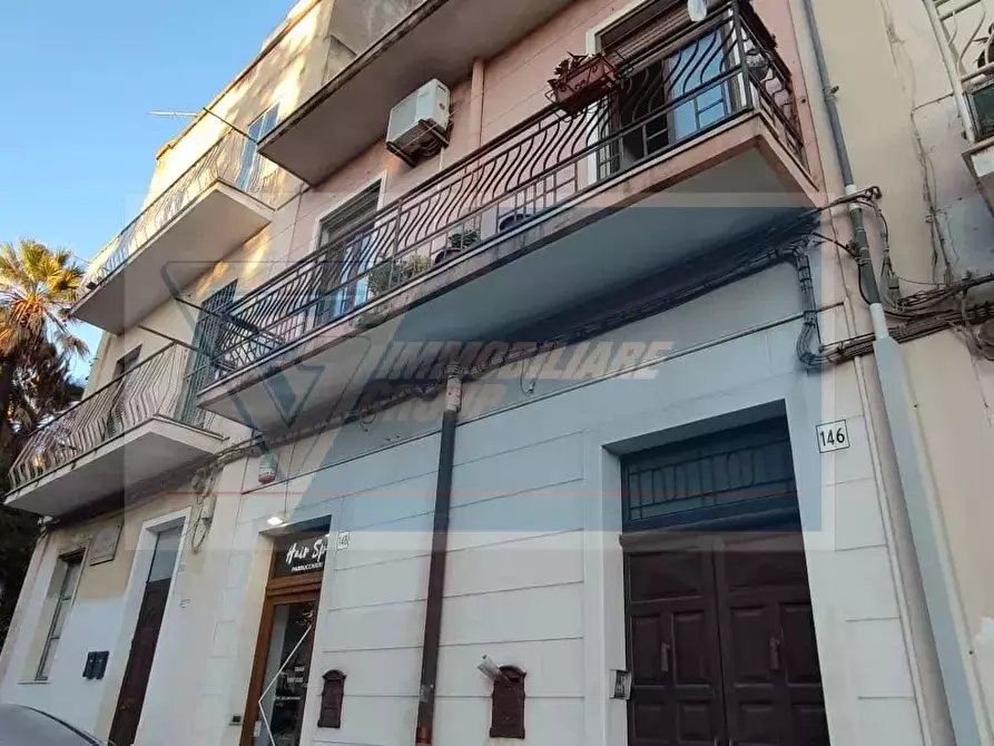 Immagine 3 di Casa trifamiliare in vendita  in Viale Luigi Cadorna a Siracusa