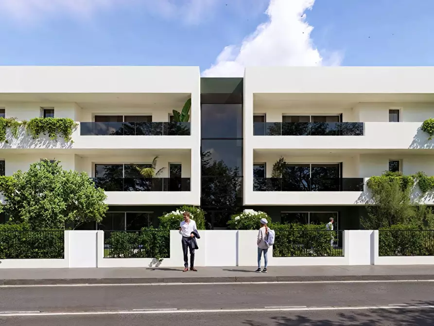 Immagine 3 di Casa trifamiliare in vendita  in Via Chiesa a Stra