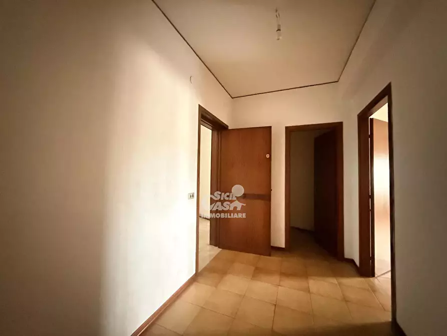 Immagine 4 di Casa trifamiliare in vendita  a Marsala