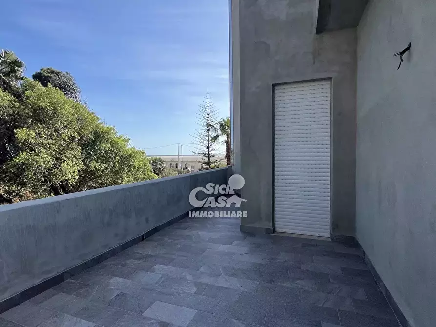 Immagine 3 di Casa trifamiliare in vendita  a Marsala