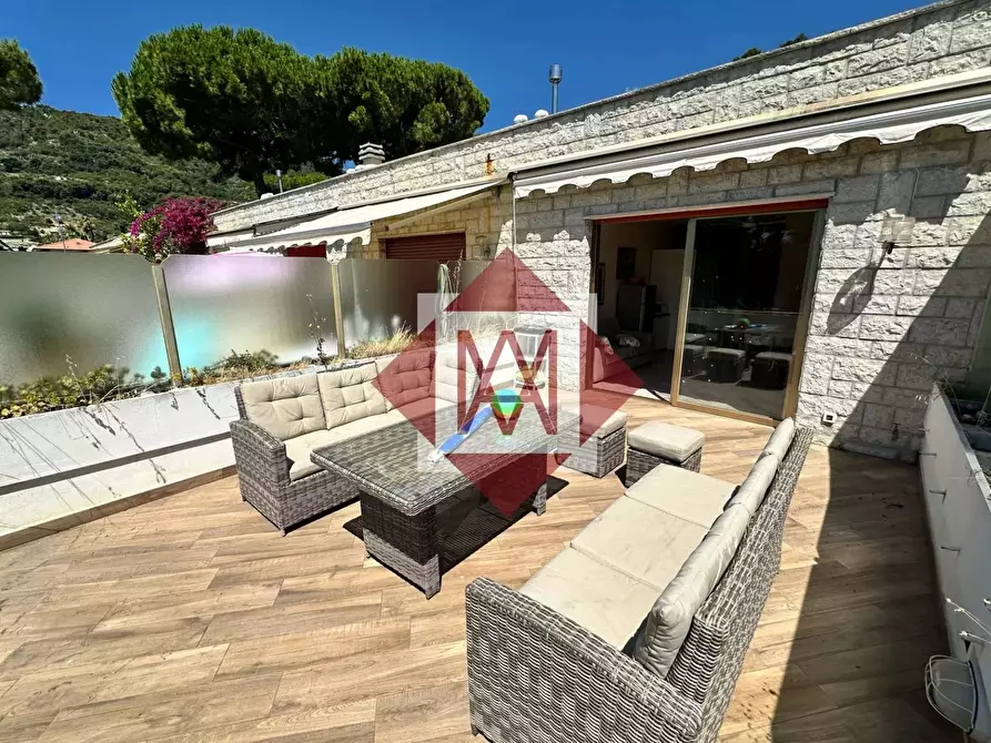 Immagine 13 di Casa trifamiliare in vendita  in Corso Nizza, 17 a Ventimiglia