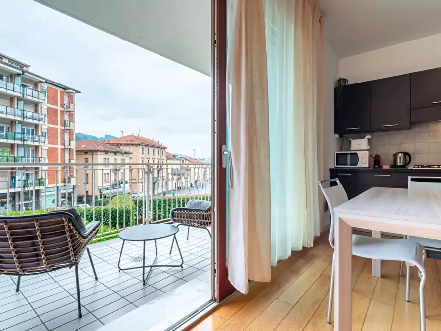 Immagine 7 di Casa trifamiliare in vendita  in Via Bellinzona, 266a a Como