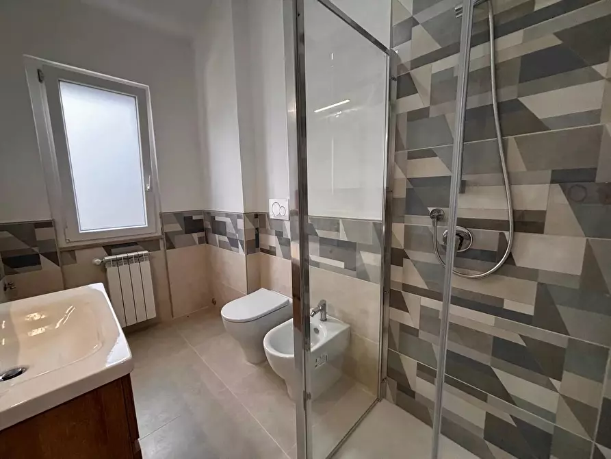 Immagine 15 di Casa trifamiliare in vendita  in Via delle Cinque Miglia a Anzio