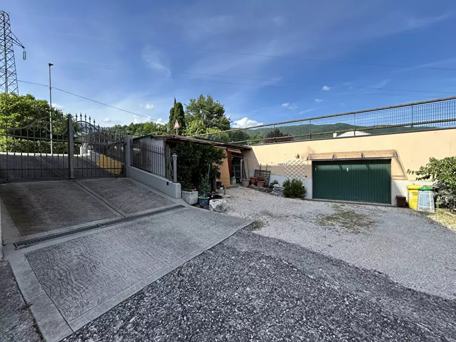 Immagine 41 di Terreno edificabile in vendita  a Sarmede