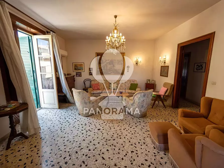 Immagine 10 di Casa trifamiliare in vendita  in via Garibaldi n 78 a Balestrate