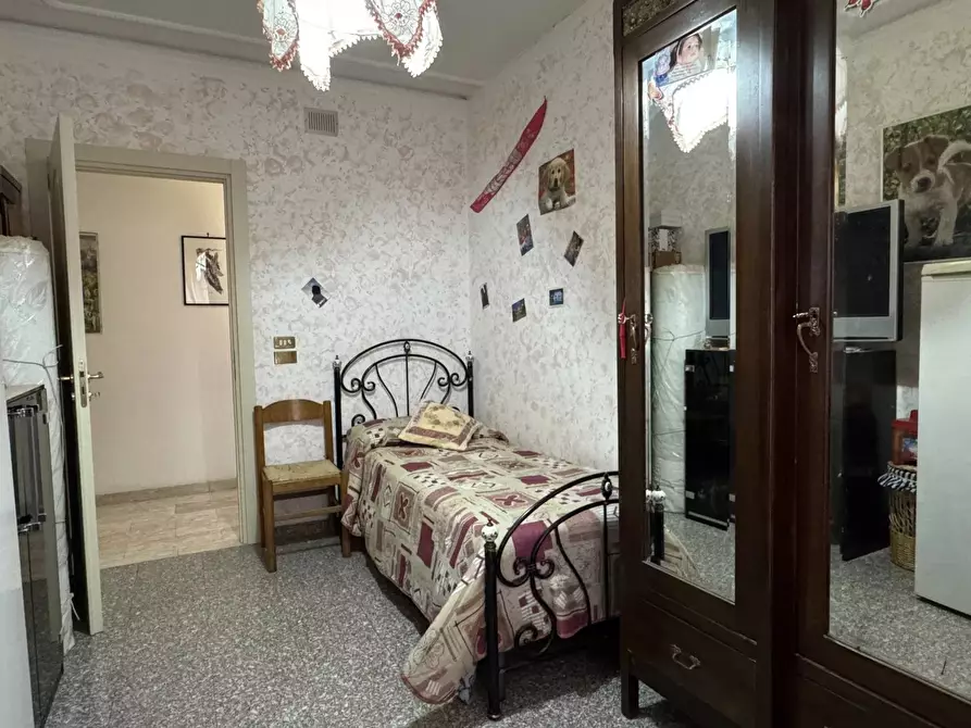 Immagine 15 di Casa trifamiliare in vendita  in Vico II San Venere a Altilia