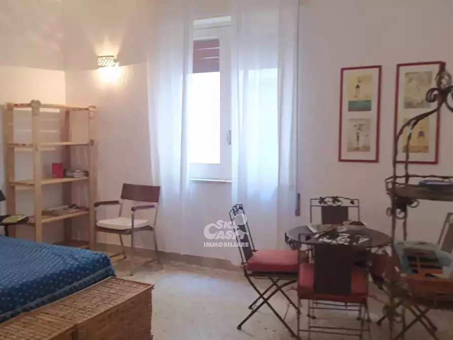 Immagine 24 di Casa trifamiliare in affitto  a Marsala